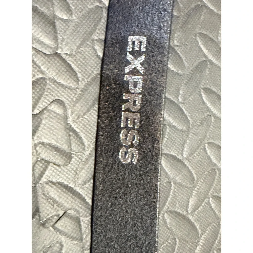 Express Genuine Leather Belt Large Brown Brass Buckle Classic Mens Vintage‎ ReAd